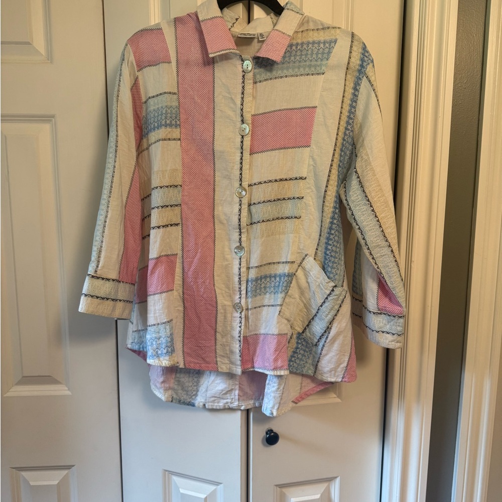 Parsley & Sage Colorful Button-Up Shirt